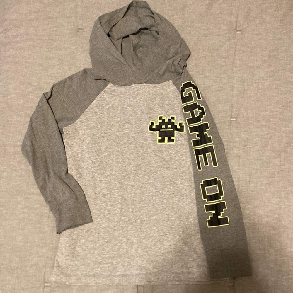 Hooded gamer long sleeved shirt